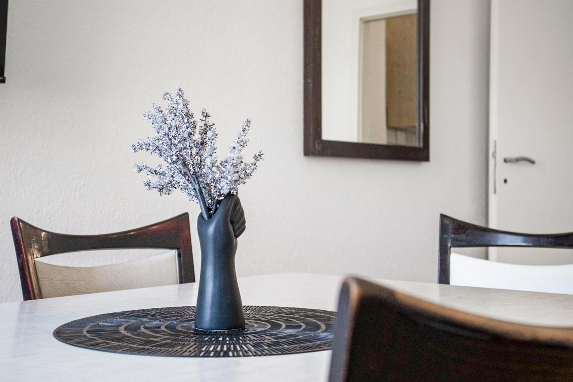 Apartment Ideal For Long-term Stays, 2 Bedroom Shared *