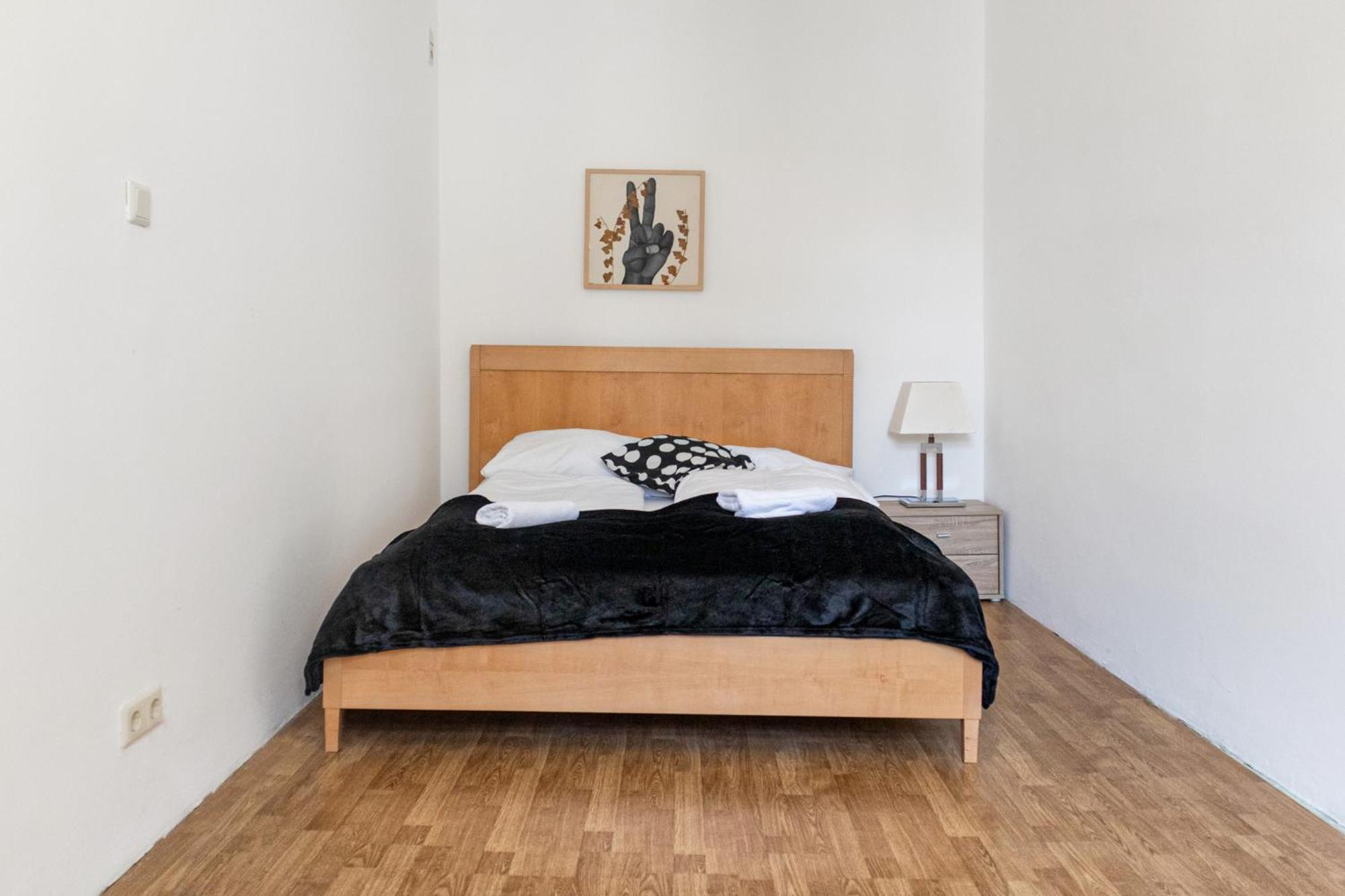Ideal For Long-term Stays, 2 Bedroom Shared Apartment
